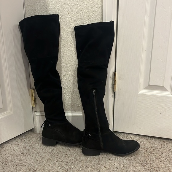 Black Thigh High Suede Boots - Picture 3 of 6